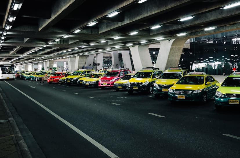 Bangkok Suvarnabhumi Airport Taxi Transfer - To and From