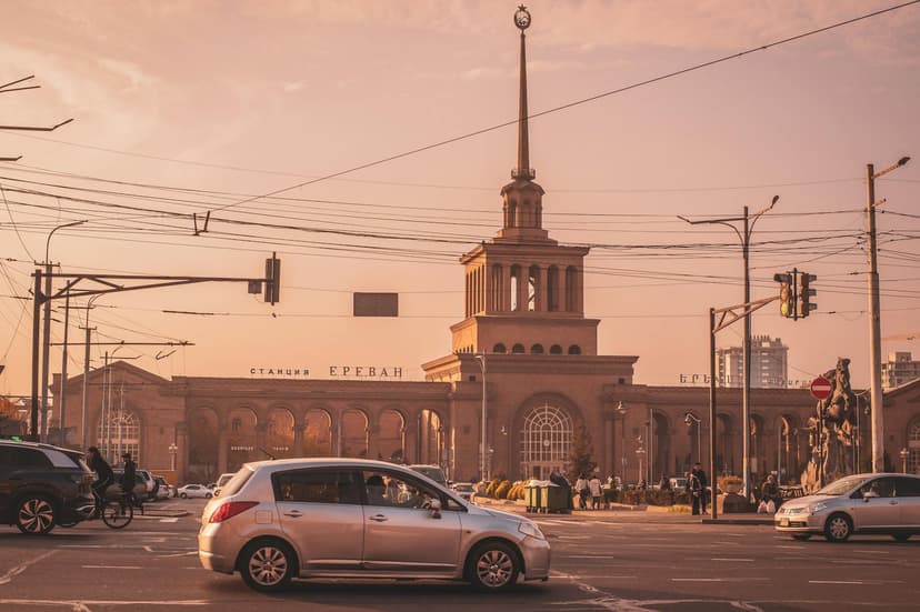 Best Time to Visit Yerevan: Weather, Crowds & Costs