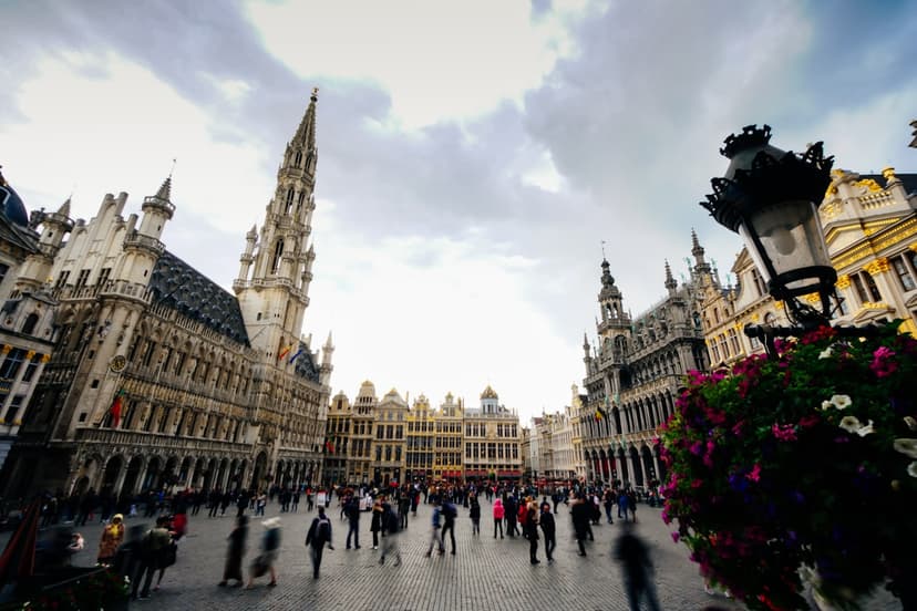 Brussels Chauffeur Service: Airport Transfers, Key Destinations, and What to Book