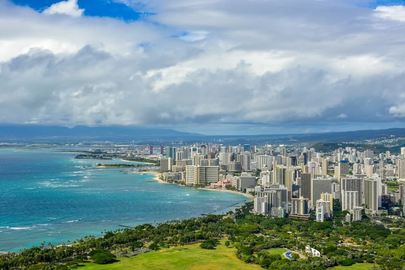 Getting Around Honolulu - Essential Transportation &