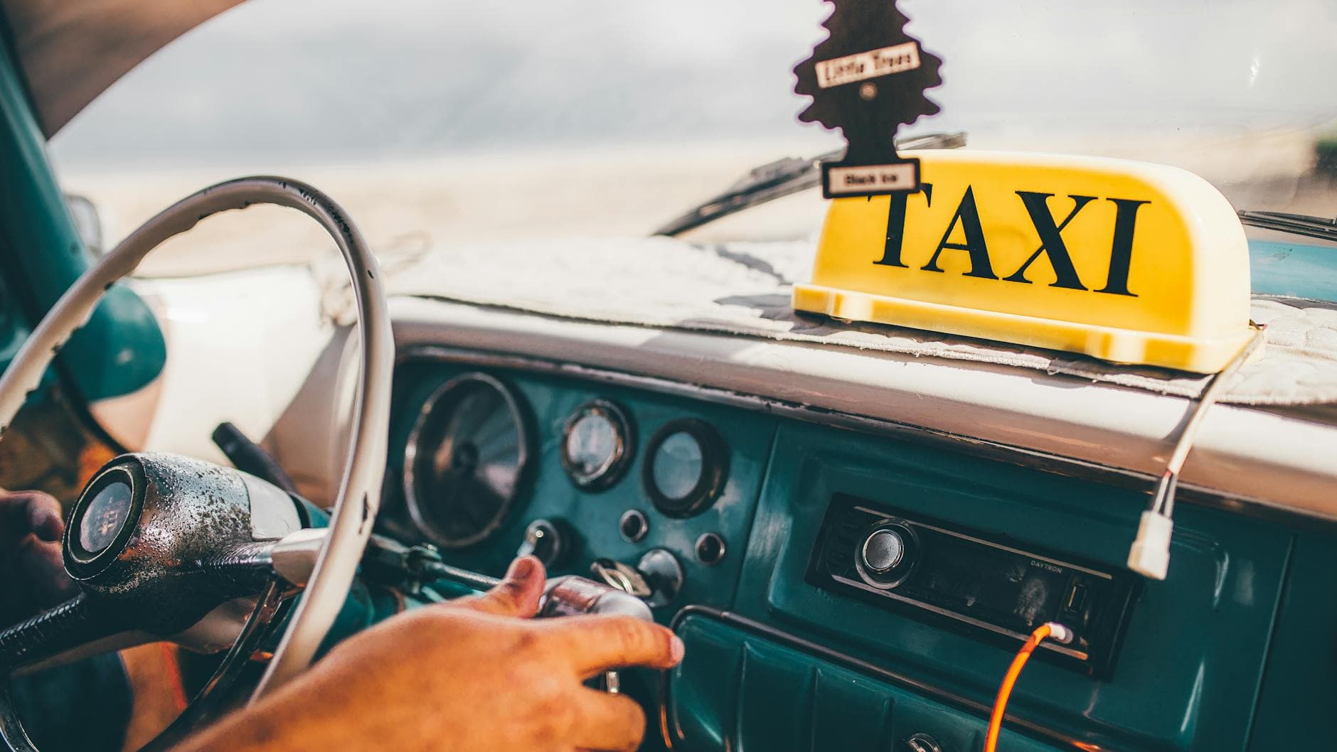 Lisboa Taxi Guide – Hvordan praie en taxi, priser og det beste