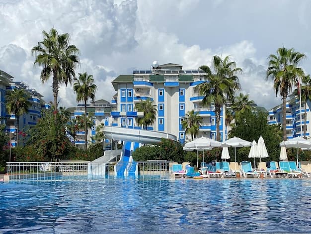 Megaworld Hotels & Resorts Introduces Petals to Purpose