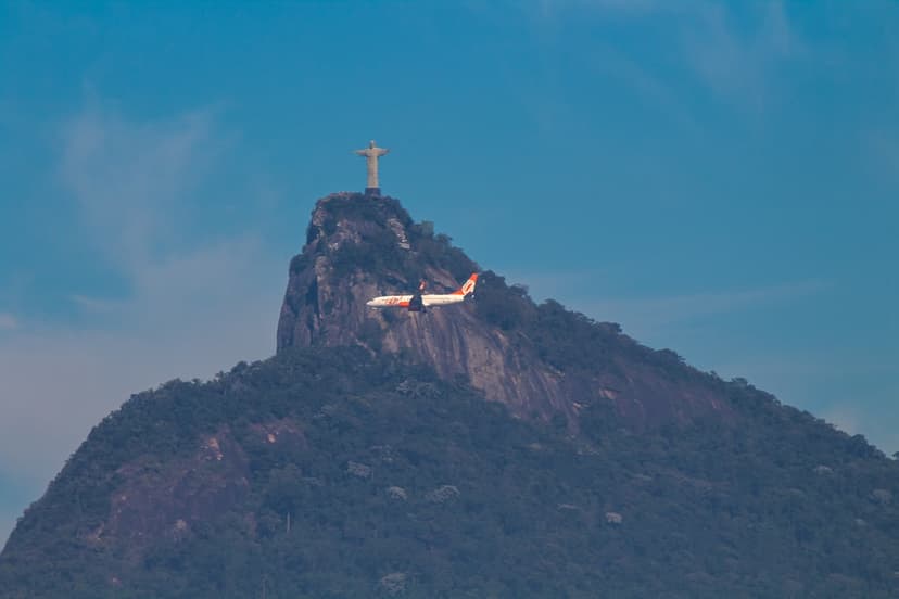 Rio de Janeiro Airport Taxi - Safe & Affordable Transfers from Galeão et Santos Dumont