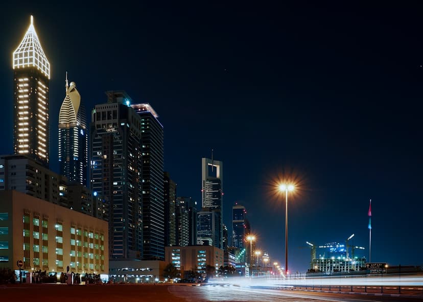 Top 10 Dubai Taxi Apps - Best Rideshare & Taxi Options