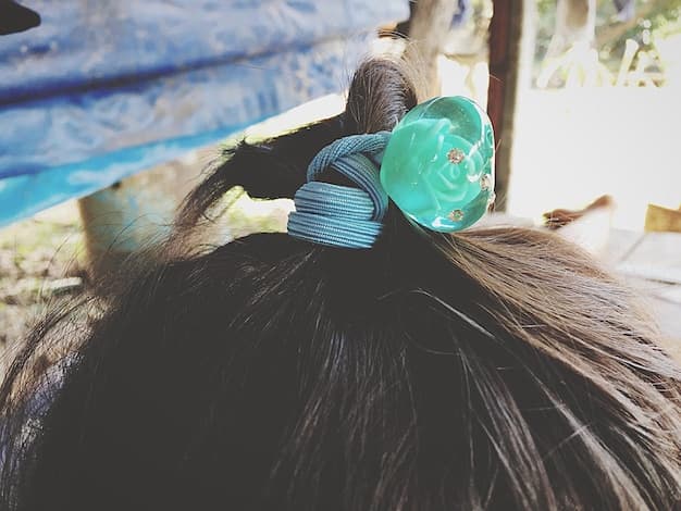 Understanding Scalp Health Through Ayurveda and Everyday