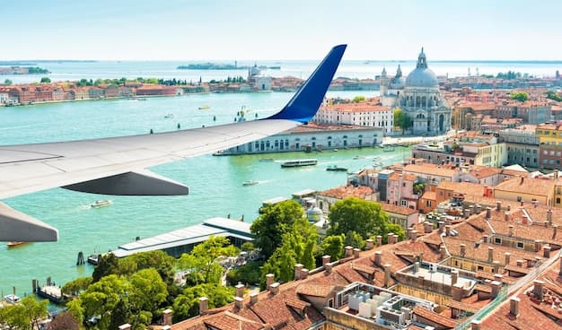 Venice Airport Water Taxi - Compare All Taxi Options &