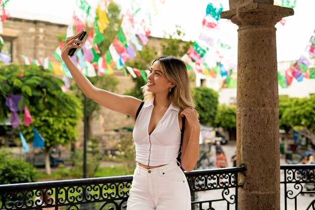 Starting Point and Route: Where to begin on Manzana de las Luces
