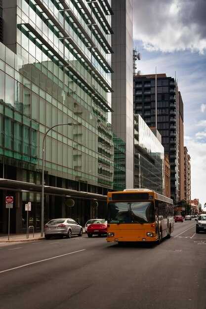 Timetable and frequency: first and last buses, typical wait times