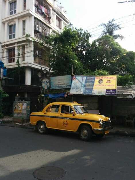 Affordable Cab Services to Visit Ahmedabad City