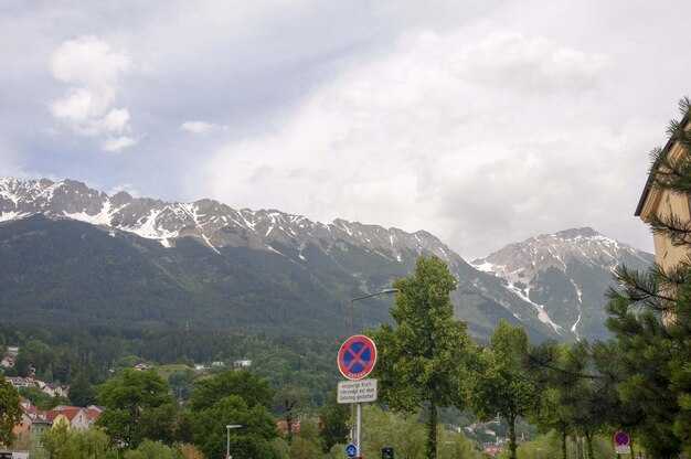 Local Beverages, Tea Culture, and Coffee Spots in Almaty