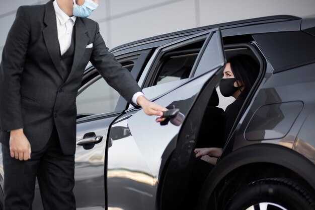 How Airport Transfer Rates Are Calculated: Fixed Price vs. Variable Charges