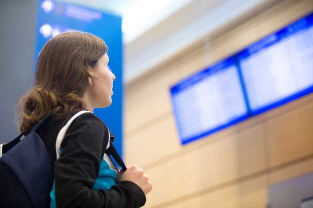 Arrivals, baggage claim, and onward connections from Guglielmo Marconi