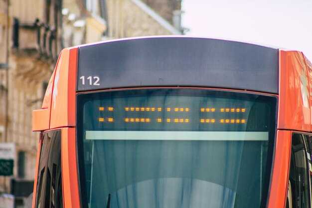 Travel Time and Route Details: Direct Service vs Transfers