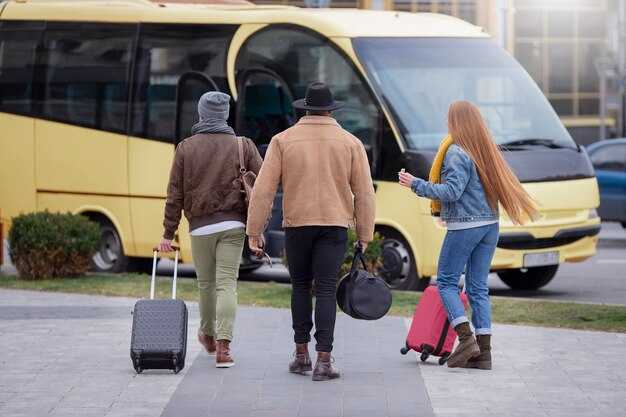 Airport Pickup & Drop‑Off Logistics: Meeting points, boarding procedures, and luggage tips