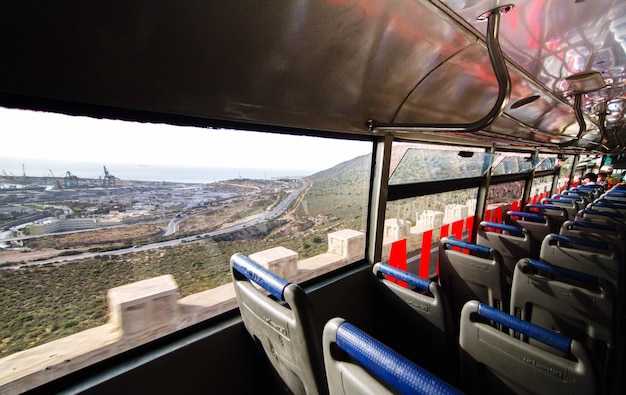 Bus from Nice Airport (NCE) to Antibes – Timetables, Fares, and Travel Tips