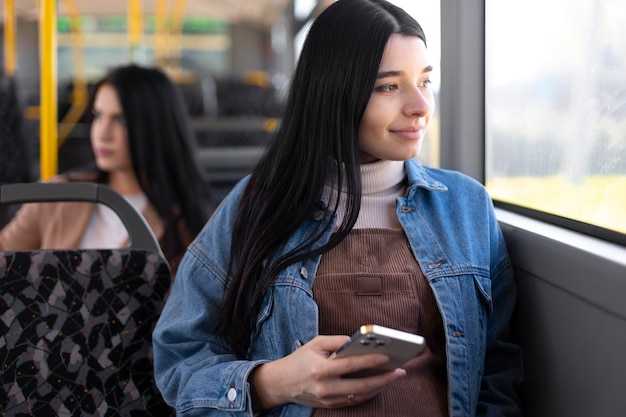 Where to Book: Online Platforms vs. In-Person Ticket Counters