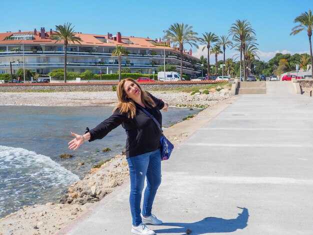 Gratuities and Payment Etiquette