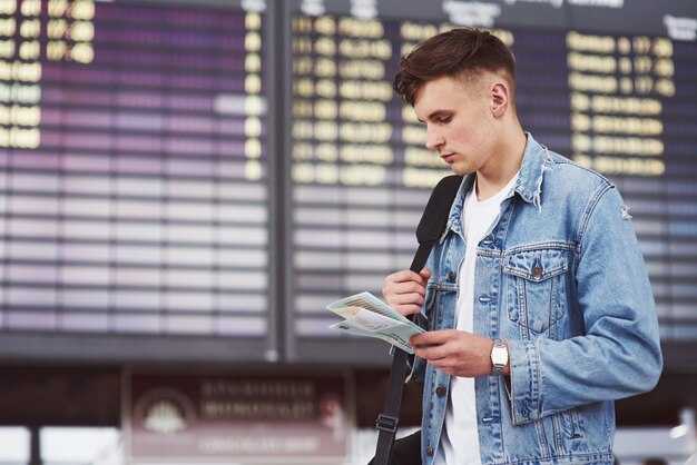 Shuttles and Last-Mile Options: Private transfers, and reaching EU Institutions