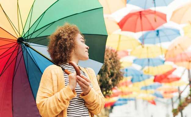 Resident impact: housing, services, traffic, and daily life under rising tourism