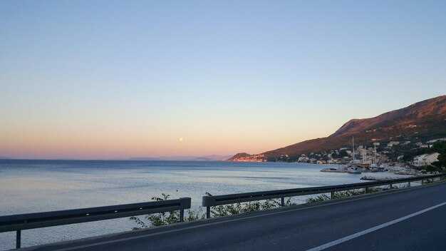 Sunset views and tips at Akti Illiou