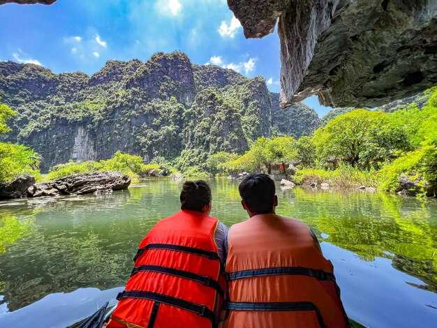 Pickup options and meeting point