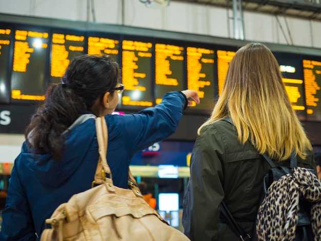 Luggage guidelines and times for the Fiumicino to Rome transfer