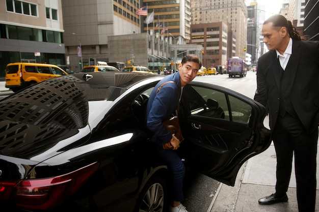 Fort Lauderdale to Miami Airport Limo – From 15900 | Premium Airport Transfer