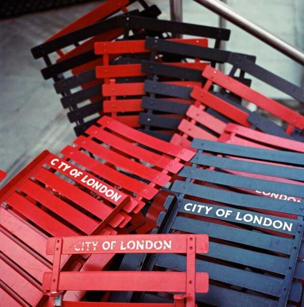 Direct Shuttle and Bus Routes from RTM: Stops and Schedules