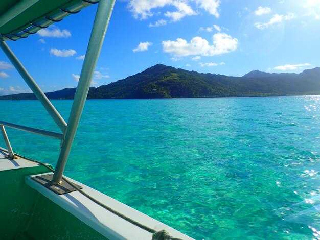 Onboard experience and coastal scenery: what you’ll see and what’s included