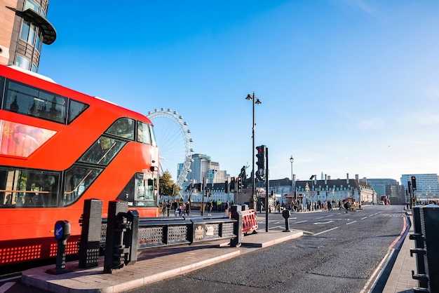 How to Buy LGW to Brighton Bus Tickets: Online, at the Airport, or On Board