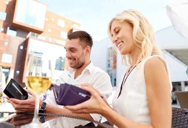 Give Guests a Reason to Book Before They Arrive – Pre-Arrival Incentives That Drive Reservations