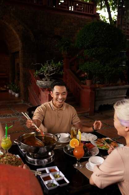 Getting Around: Grab, Bus, and Walking Tips for Hanoi Streets