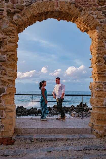 Aptera and Phalasarna: a Chania coastal contrast