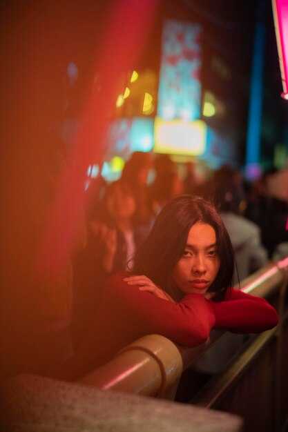 Hong Kong Nightlife Guide – Top 20 Bars, Clubs & Pub Crawls
