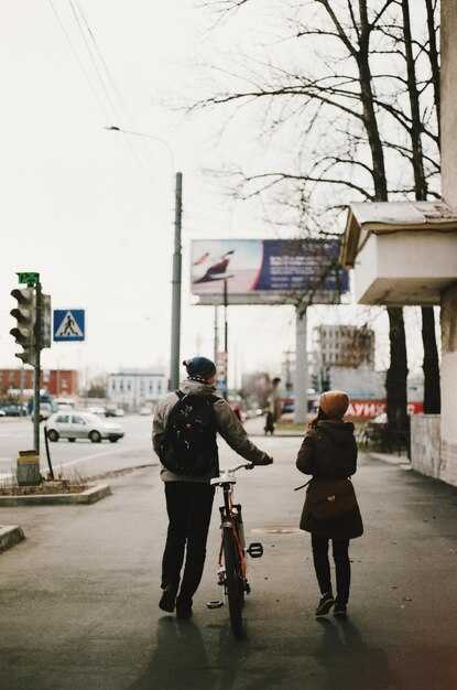 How to Get Around Philadelphia – Public Transit, Walking, and Biking Tips