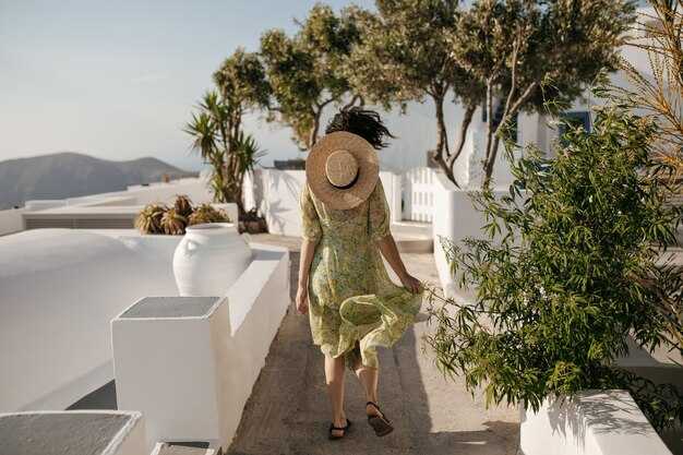 How to Get Around Santorini – The Essential Island Guide