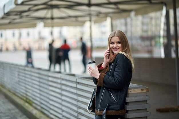 Route Details and Fare: Train Line, Travel Time, and Costs