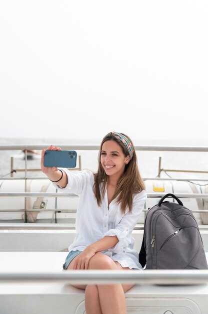 Booking a Taxi at the Airport: In-Person, Apps, and Official Booths