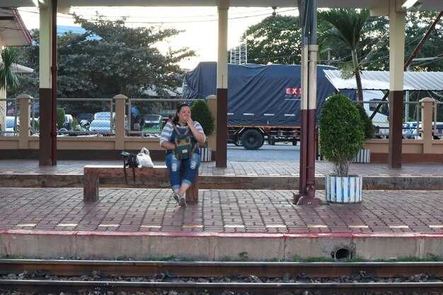 Access roads and traffic tips