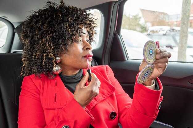 How to Start a Taxi Business in Angola – Essential Tips and Insights