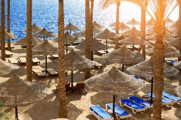 Public vs Private Beaches in Hurghada: What Each Offers