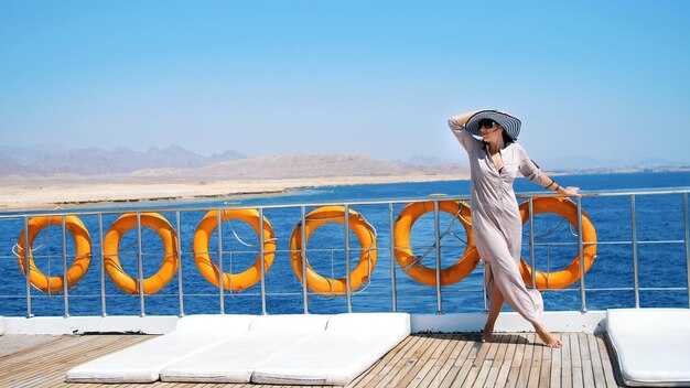 Lanzarote Cruise Port: 8 Incredible Stops You Can’t Miss | Last Updated February 16 2025 by Katarina Komazec