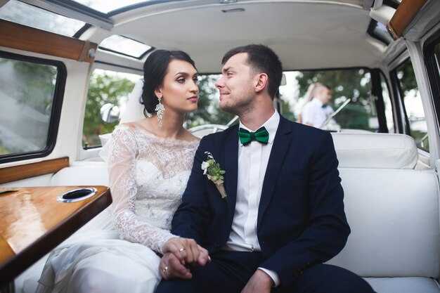 Limo Hire in Bristol – Luxury Chauffeur Services for Weddings & Events