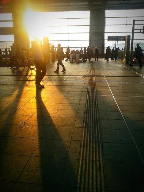 Check-in, baggage drop, and security procedures at Lisbon Airport