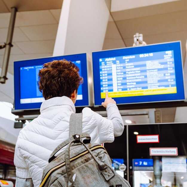 London Luton Airport Arrivals (LTN) - Live Flight Status and Terminal Updates