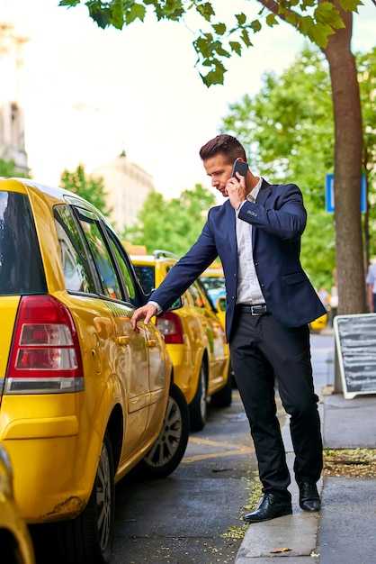Súkromný prenájom taxíkov z Londýna do Canterbury | Spoľahlivá autoservis z Londýna