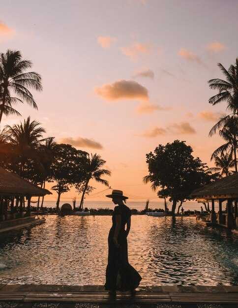 Private Yacht Charters: Sunset Cruises Along the Andaman Coast