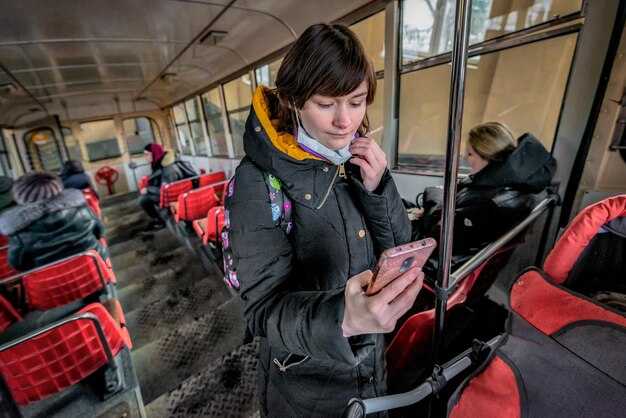 Lyon Airport to City Center: How to Get There with Trains, Bus, and Taxi
