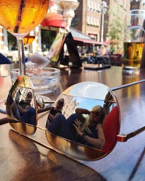 Manchester Wine Tours – A Leisurely Wine Tasting Walk Through the Best Bars, Restaurants & Shops in Manchester