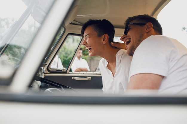 How to choose a reputable Miami chauffeur service for airport transfers
